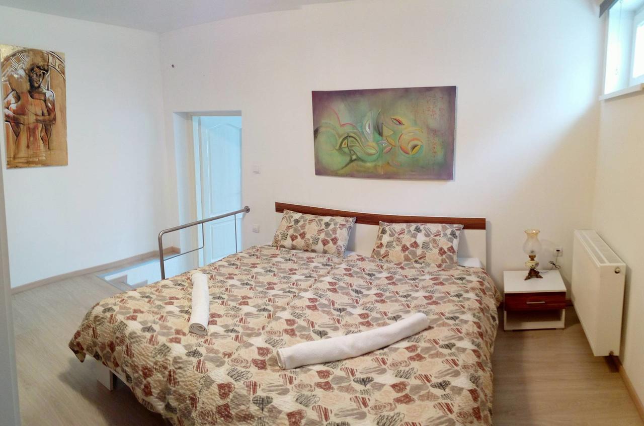 Villa Venezia Egerszalók Buitenkant foto